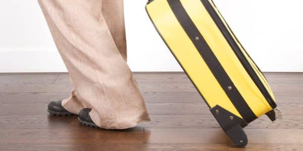 Comment réparer un parquet flottant fortement rayé ?